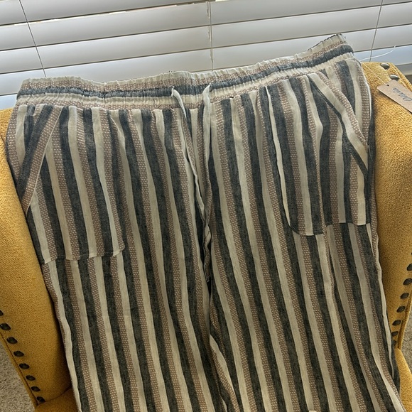 Drawstring lightweight baggy pants - Picture 3 of 4